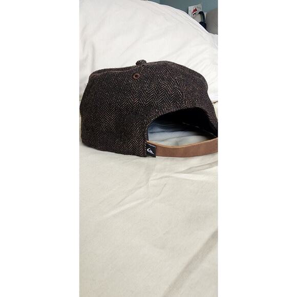 Metanoia Phantom Strapback Quiksilver Hat Polyester/Wool/Acrylic Blend Skater - Picture 2 of 5